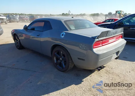 2012 Dodge Challenger R/T z USA, uszkodzony, nr VIN 2C3CDYBT6CH229911